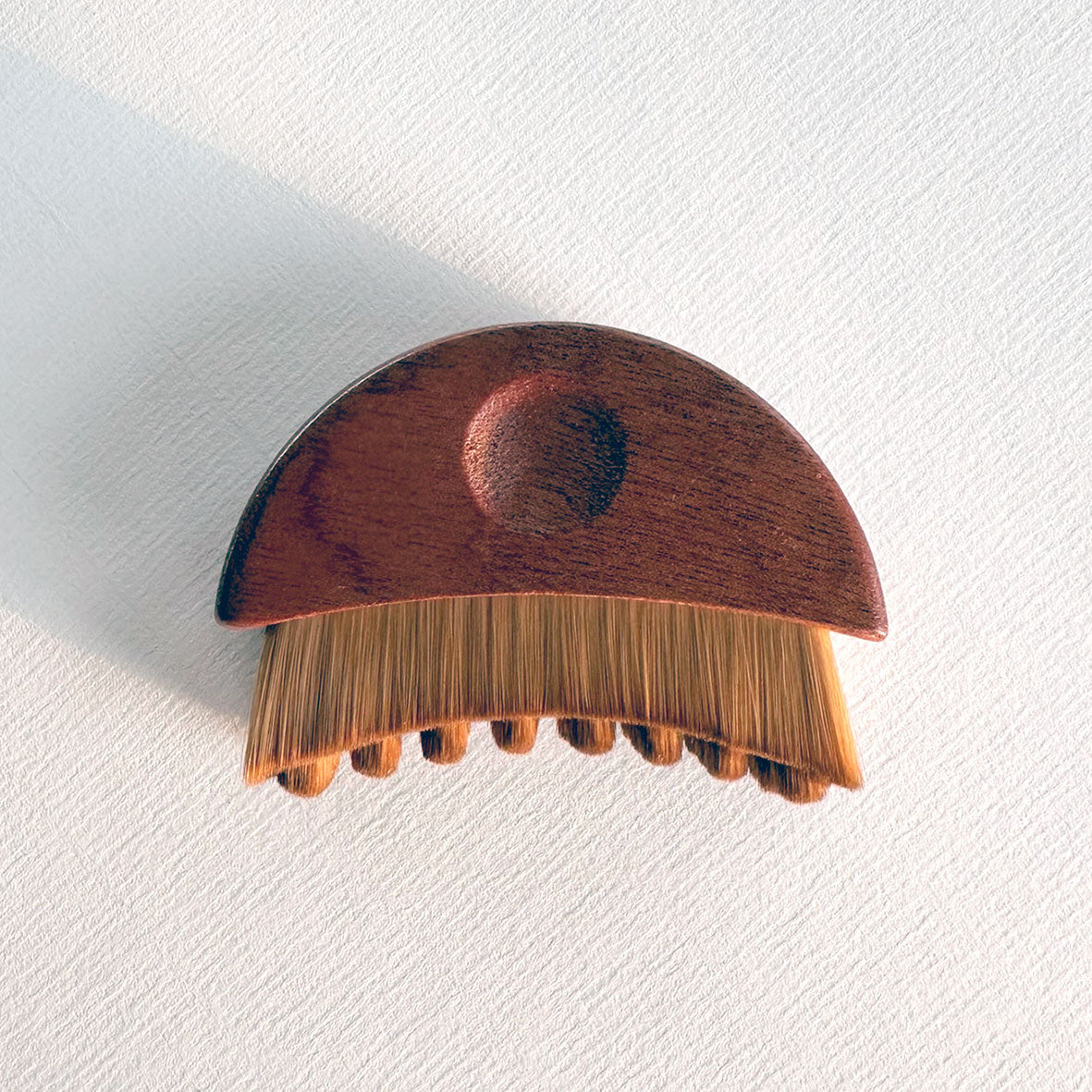 Facial Dry Brush